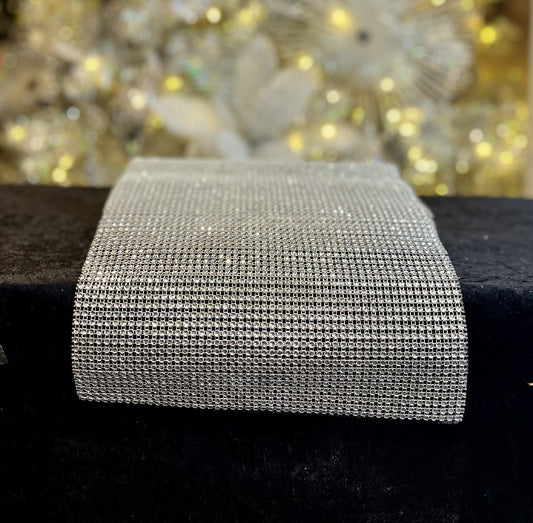 SILVER DIAMENTE TABLE RUNNER - 6FT