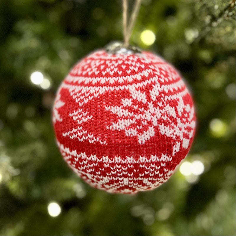FABRIC 10CM KNITTED BAUBLE RED WHITE ORNAMENT XMJFBAR