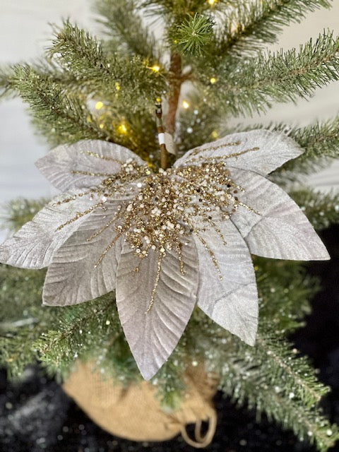 FABRIC CLIP ON LEAF FAWN GOLD XFVFLCH