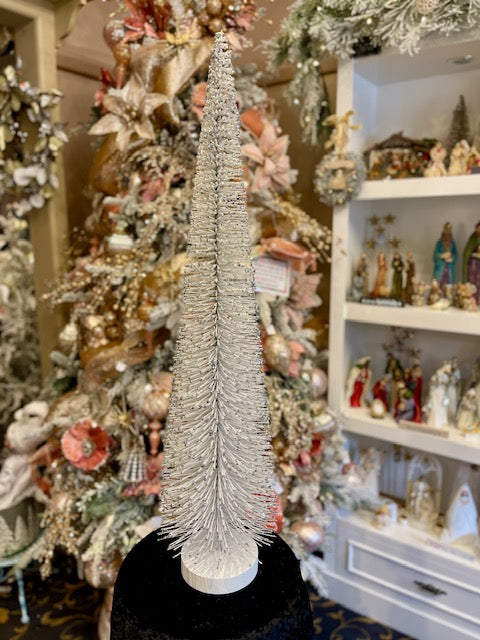 ELEGANT WHITE & SILVER BRISTLE TREE XDHLASI