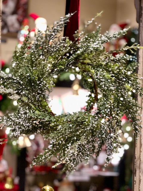 GREEN CEDAR WREATH SMALL XDDGCWS