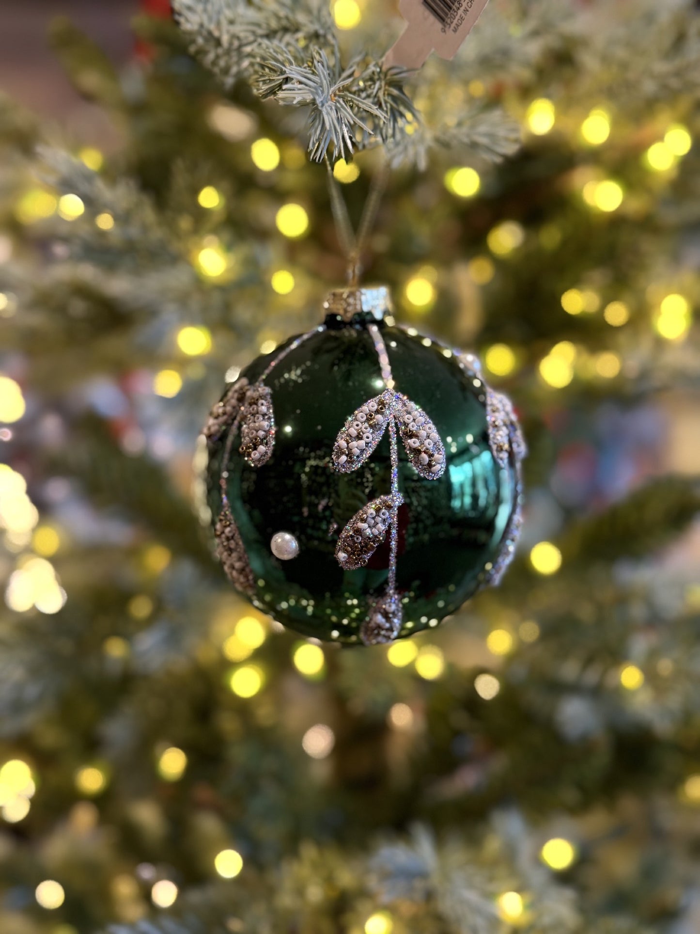 EMERALD GREEN WITH SILVER BEAD ROUND GLASS HANGING ORNAMENT XGMAMGQ