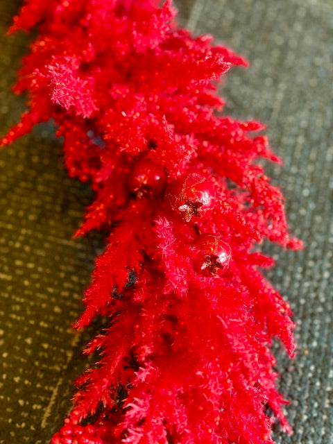 RED FLOCKED HEATHER GARLAND XDDHEGA