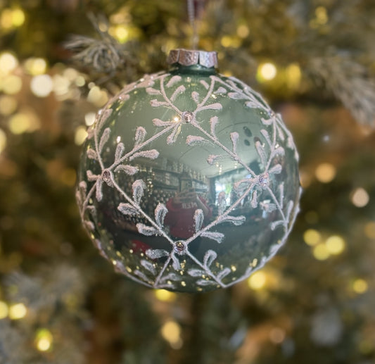 SKY BLUE WITH WHITE VINE ROUND GLASS HANGING ORNAMENT XGMBVWV