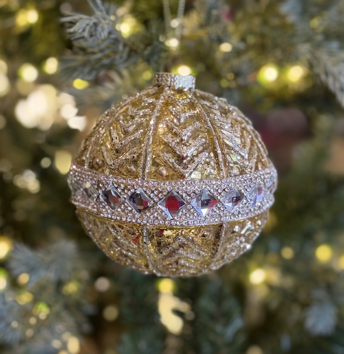 CHAMPAGNE W/SILVER BELT ROUND GLASS HANGING ORNAMENT XGMBWSB