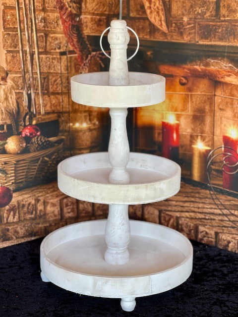 WHITEWASH 3 TIER WOOD ROUND STAND GA0013