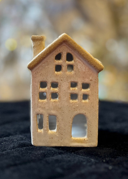 STONEWARE HOUSE - IVORY NATURAL XX8497