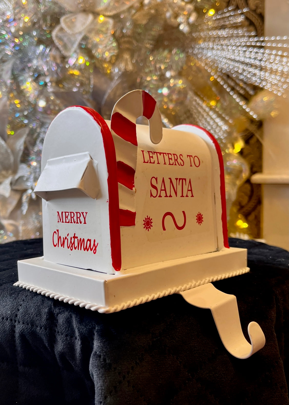 SANTA'S MAIL METAL STOCKING HOLDER XX8689