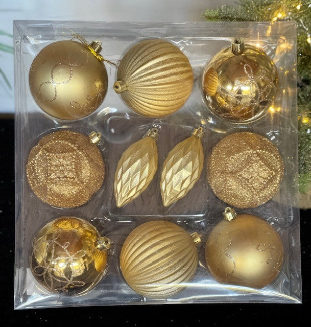 SHATTERPROOF GOLD ASSORTED HANGING ORNAMENTS 10 PACK 33009688GO