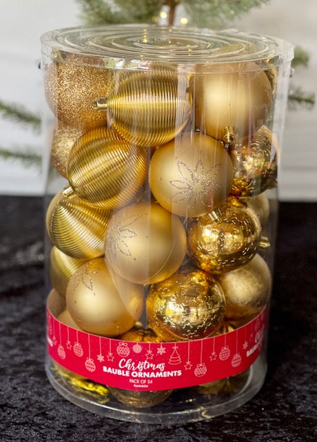 ASSORTED GOLD PACK OF 34 SHATTERPROOF BAUBLES 3309890GO