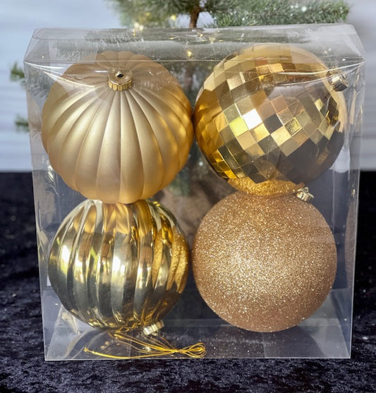 PACK OF 4 GOLD ASSORTED SHATTERPROOF BAUBLES 33009891GO