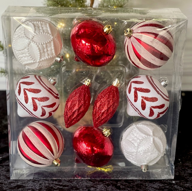 10 PACK RED & WHITE SHATTERPROOF ORNAMENTS 33009894WHRE