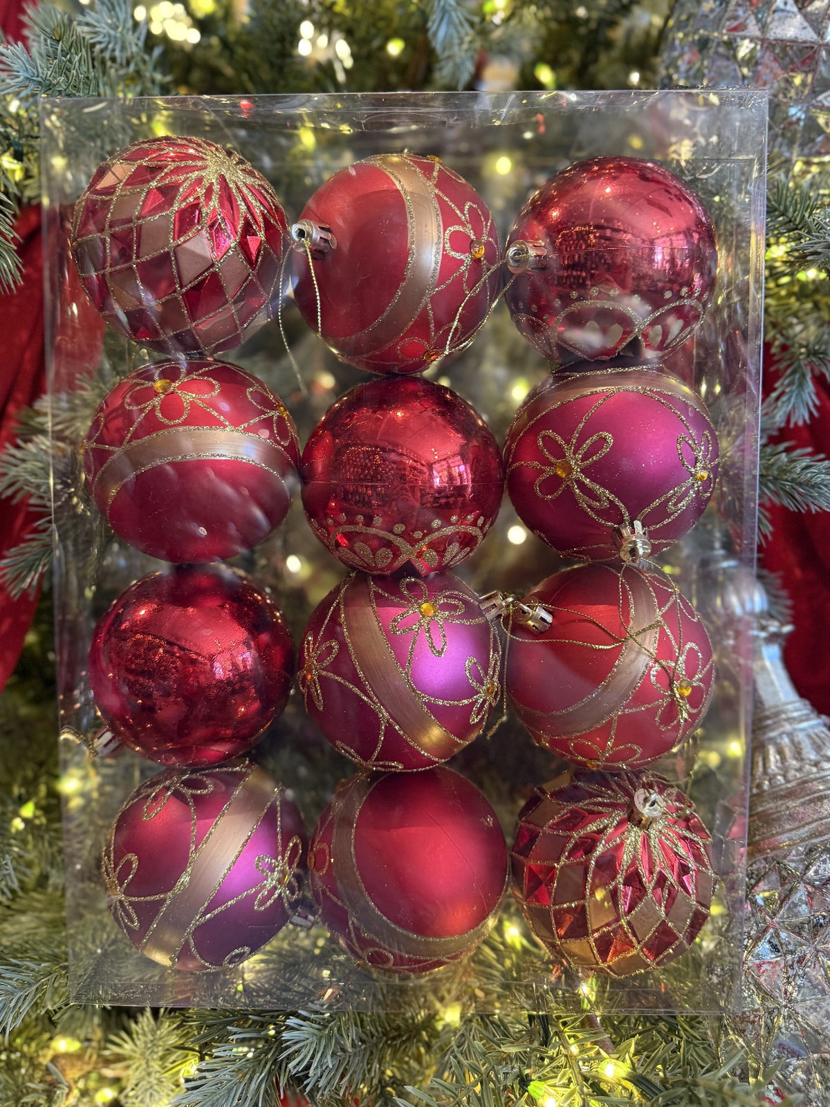 Assorted Decorative Baubles Set 12 Red & Gold 33002551REGO