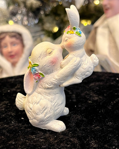 POLYRESIN MUMMA BUNNY W/BABY BUNNY 6.5X4X10CM