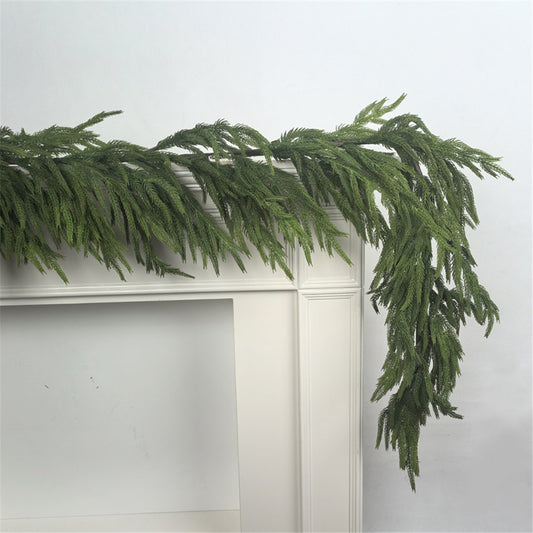 SOFT TOUCH GREEN BALSAM GARLAND X430477