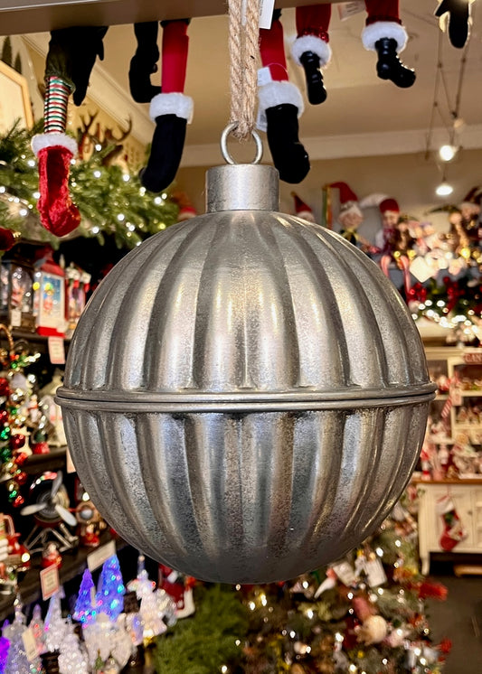 24CM SILVER METAL BELL X440919
