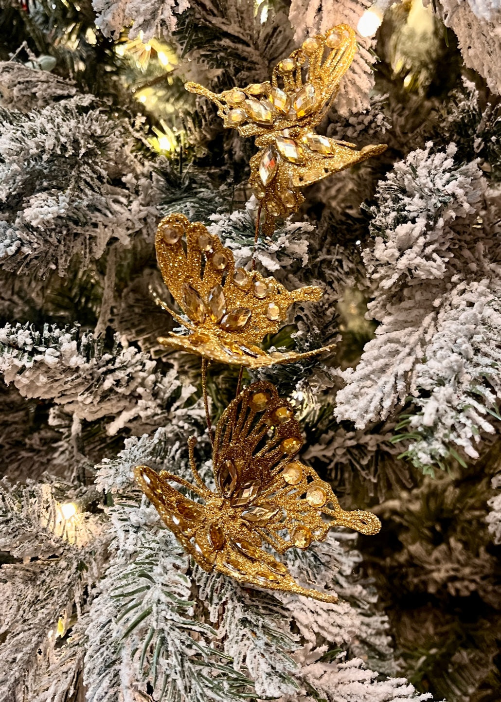 80CM 3 GOLD BUTTERFLIES STEM X442326