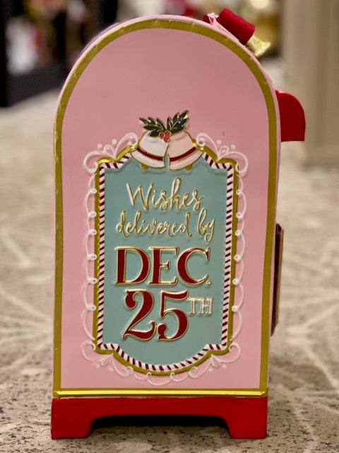PRETTY IN PINK METAL MAIL BOX X443224