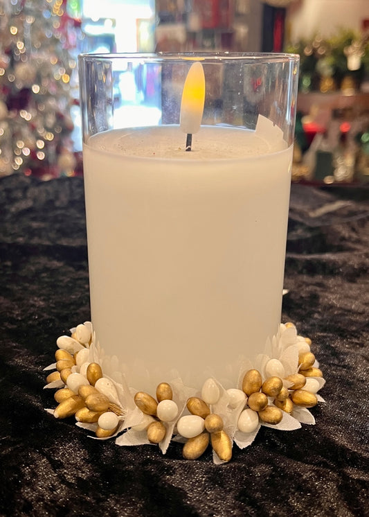 WHITE & GOLD BERRY CANDLE WREATH X443286