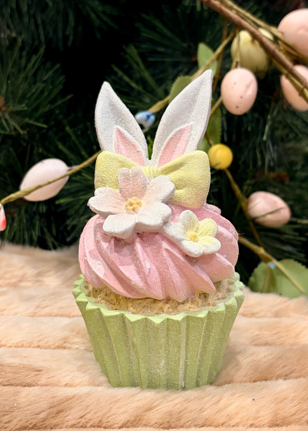 PINK & GREEN EASTER CUPCAKE EA62287