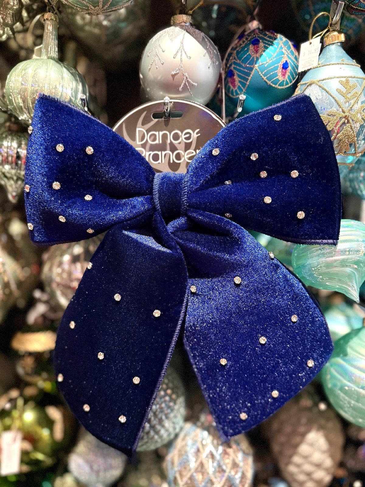 30X35CM ROYALE BLUE VELVET BOW W/CRYSTALS X468425