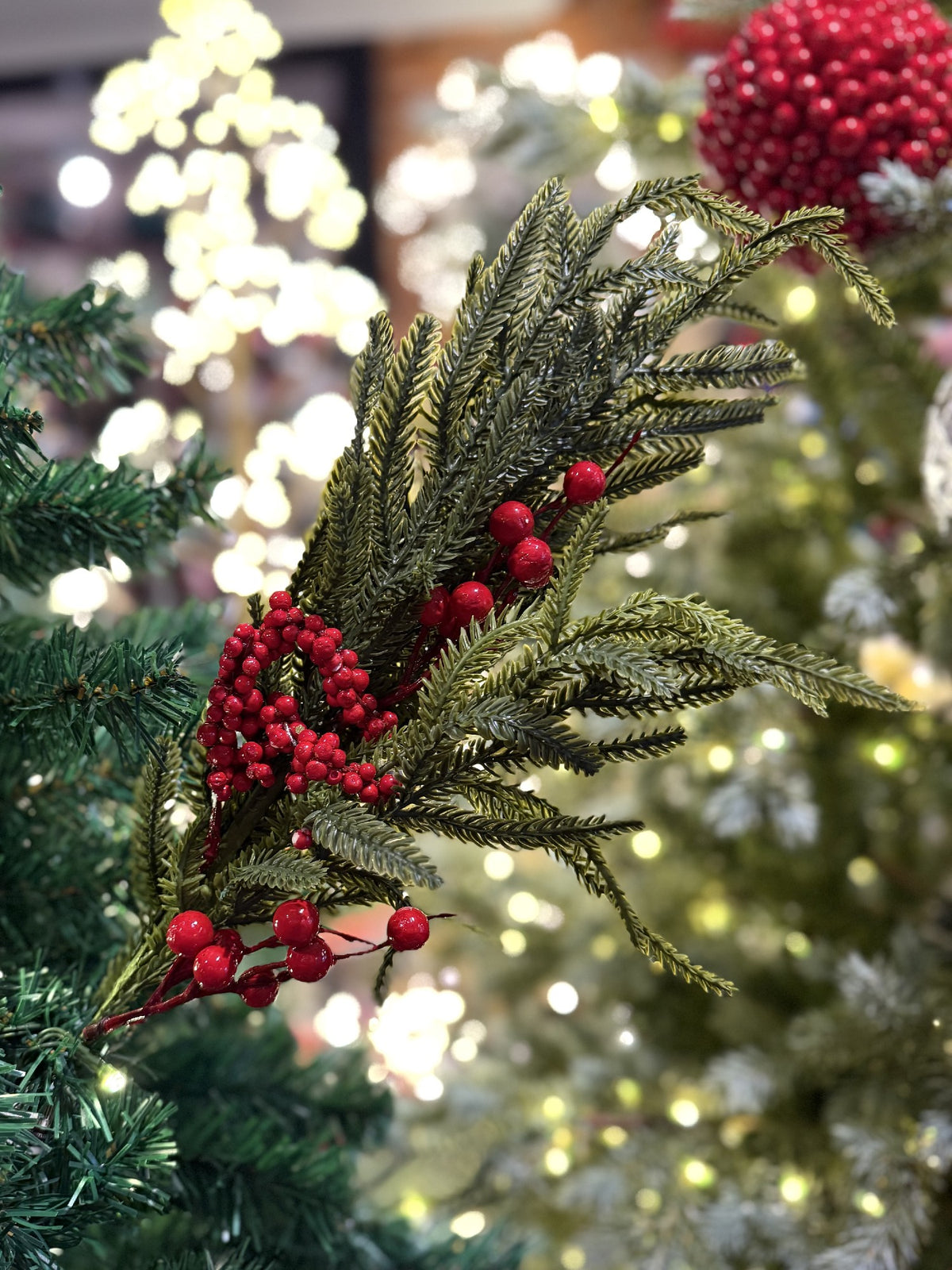 60CM REAL TOUCH PINE STEM W/BERRIES X478691