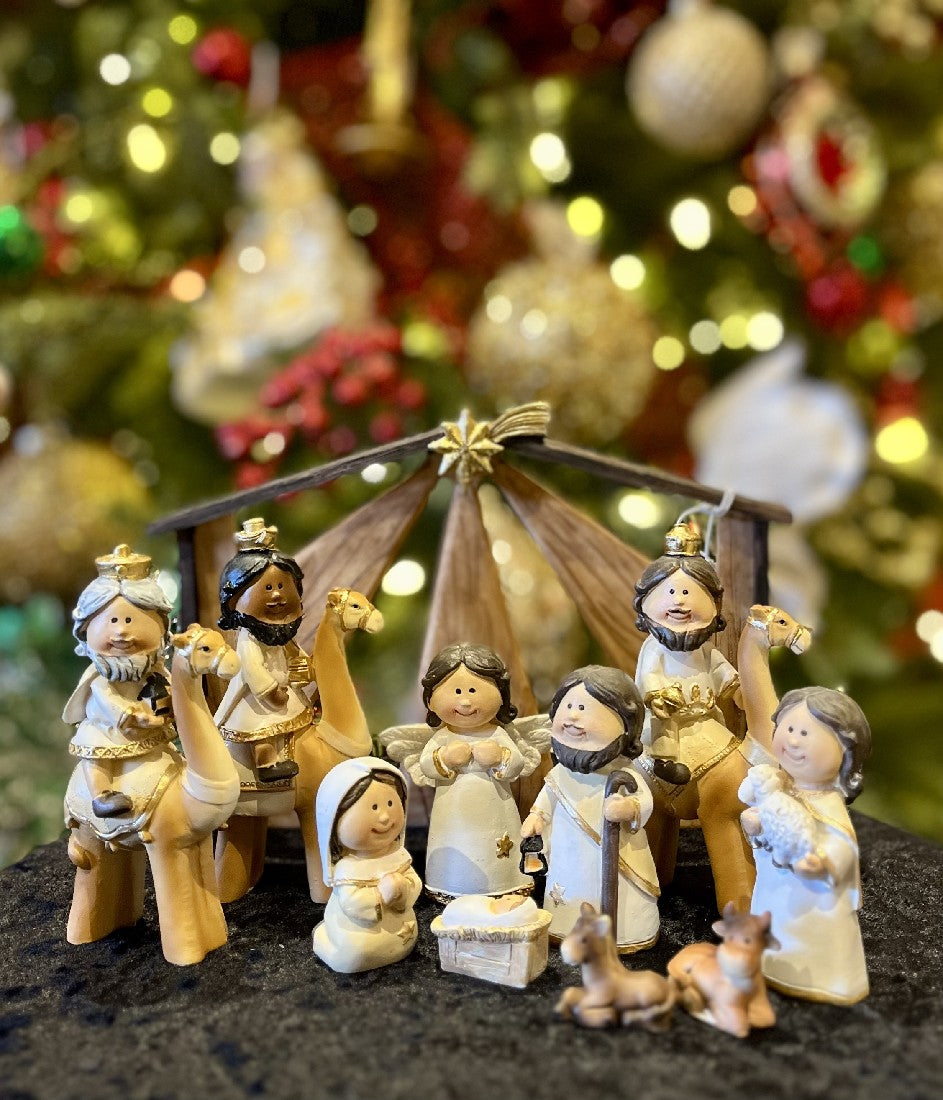 11 PIECE CHILDREN'S NATIVITY SET WITH STABLE NS10307