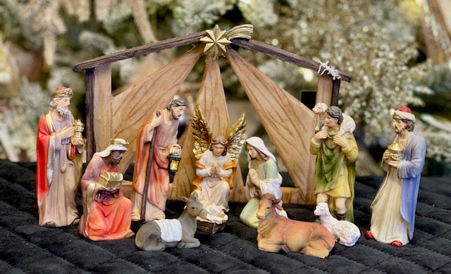 NATIVITY SET AND STABLE  11 PIECES - NS10308