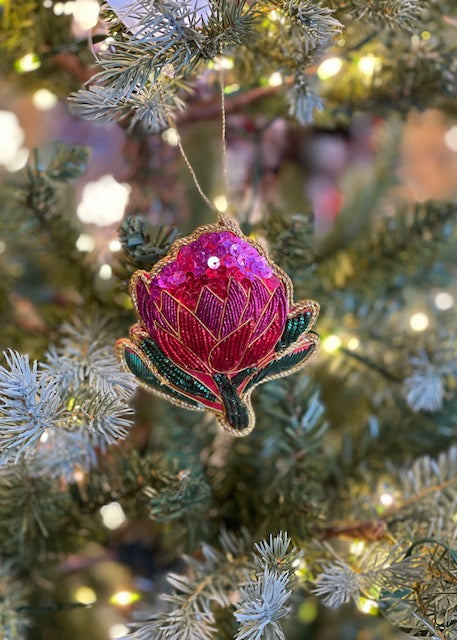 WARATAH SEQUIN EMBROIDED HANGING ORNAMENT X220512