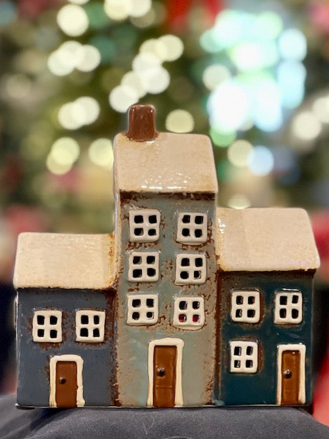 BLUE TRIPLE STONEWARE TEALIGHT HOUSE LH006