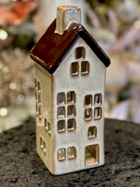 NEW HAMPSHIRE STONEWARE VILLAGE - BEIGE SALTBOX HOUSE LH044