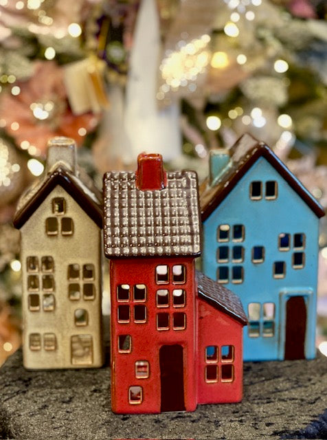 NEW HAMPSHIRE STONEWARE VILLAGE - BLUE SALTBOX LH045