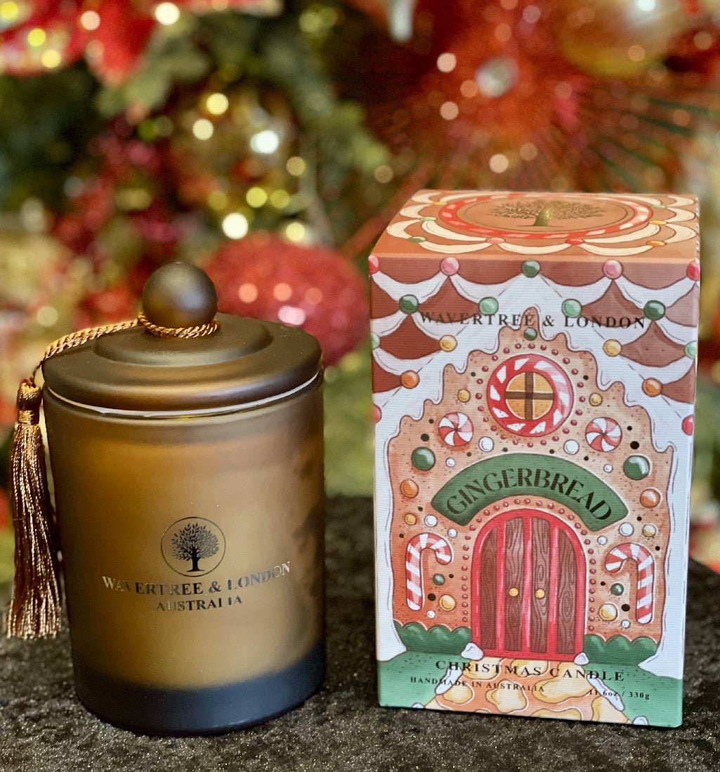 WAVERTREE & LONDON CHRISTMAS 14.5OZ CANDLE - GINGERBREAD