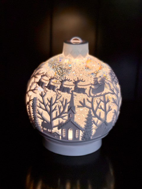GLITTER LANTERN - WHITE BAUBLE VILLAGE SCENE XAC364