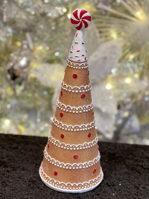 GINGERBREAD TREE WITH WHITE ICING AND PEPPERMINT CANDY TOPPER XSWT06