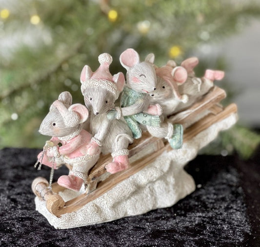 SLEDDING MICE XMIC03