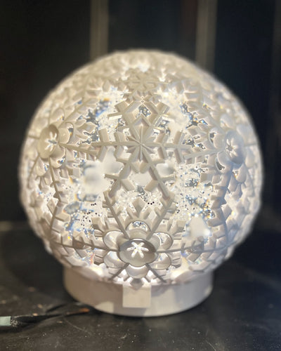 GLITTER LANTERN - SNOWFLAKE GLOBE XAC455