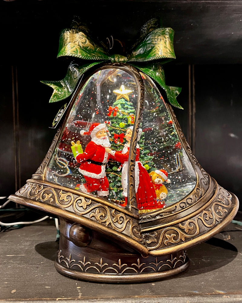 GLITTER LANTERN - SANTA & MRS CLAUS WIITH BELLS XAC478