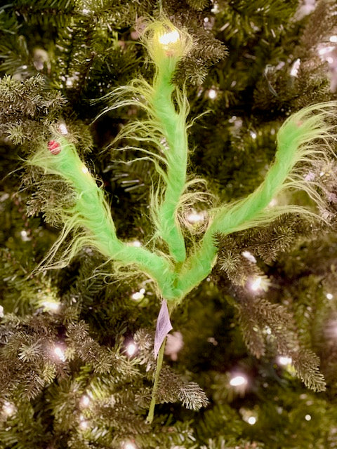 GRINCH FURRY WAVY PICK XGF11