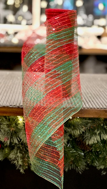 RED & GREEN STRIPE 9 METRE MESH ROLL 4289406