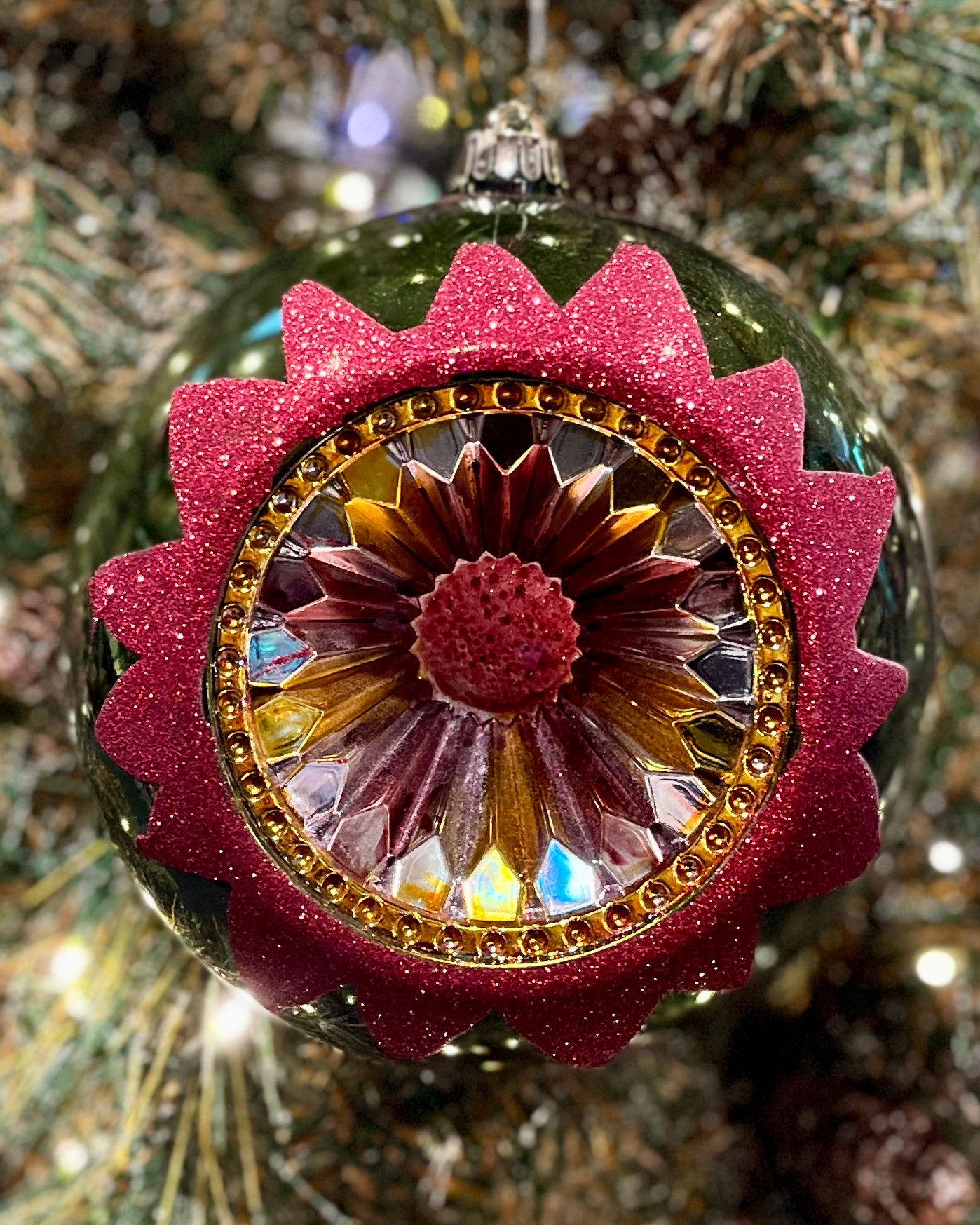 20CM SHATTERPROOF GREEN REFLECTOR ORNAMENT 4281609 