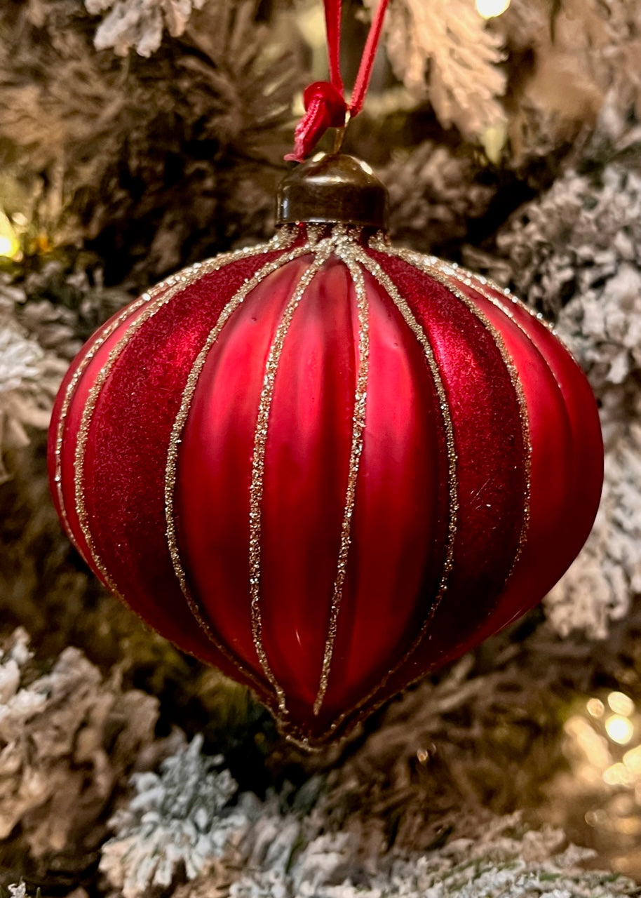 RED FLOCKED STRIPE GLASS ONION ORNAMENT SPQ061