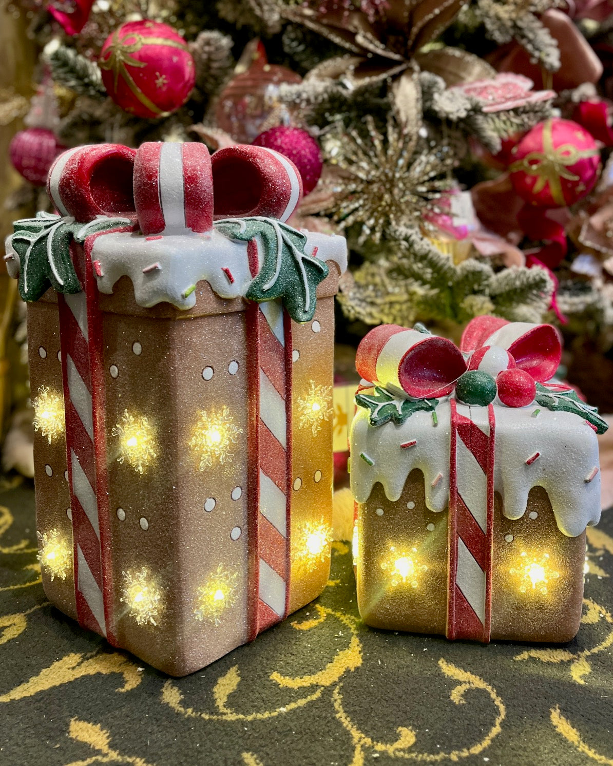 41cm LED Gift Gingerbread SWL435