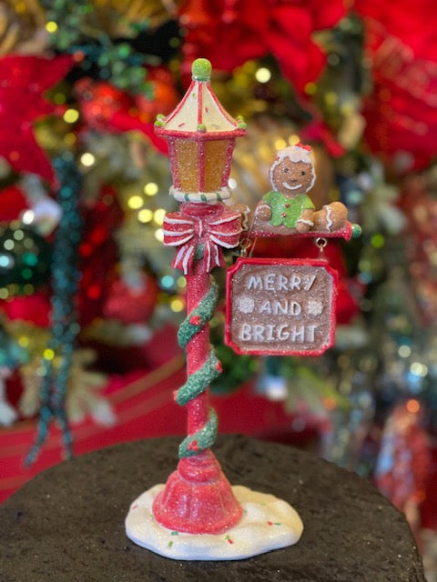 Gingerbread Lampost SWL464