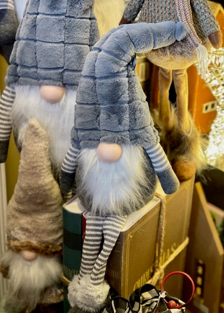 Yakka the Sitting Gnome SXH510