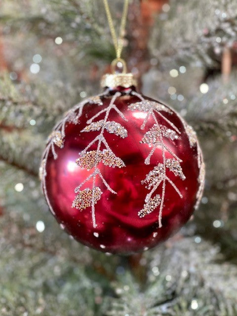 RED SHINY WITH SILVER & GOLD LEAF ROUND ORNAMENT GQAM193