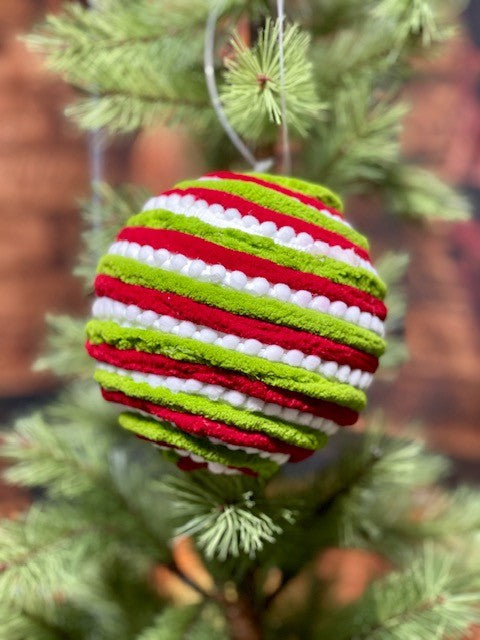 RED GREEN WHITE SWIRL BAUBLE GGF474