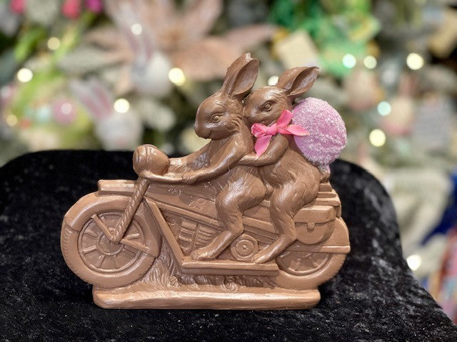 MILK CHOCOLATE RABBITS RIDING MOTORBIKE HTEM036