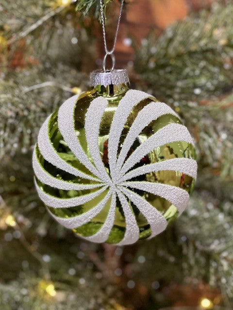 GREEN WHITE CANDY SWIRL HANGING ORNAMENT JQAM013