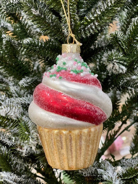 CUPCAKE RED/WHITE SWIRL ORNAMENT - JQAM068